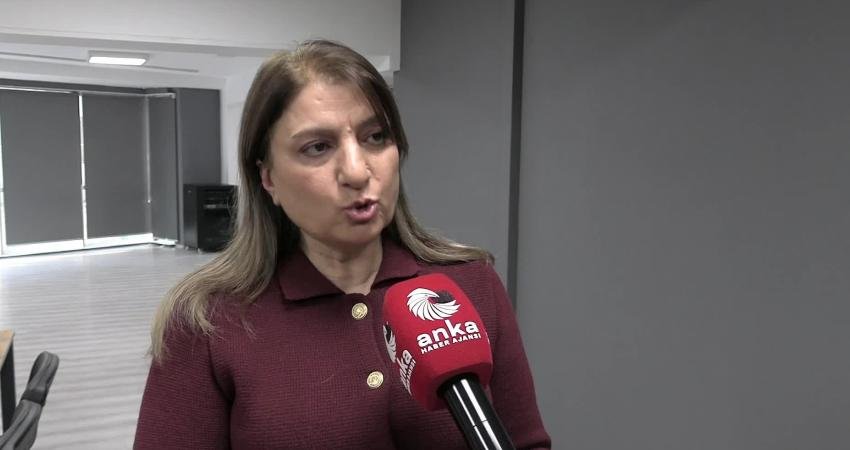 Kadın Cinayetlerini Durduracağız Platformu İzmir Temsilcisi Tülin Osmanoğulları, "11. Yargı