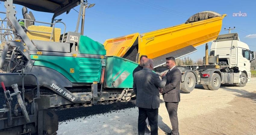 Kahramankazan Belediye Başkanı Selim Çırpanoğlu, Fatih Mahallesi Barbaros Hayrettin Paşa Caddesi’nde yürütülen