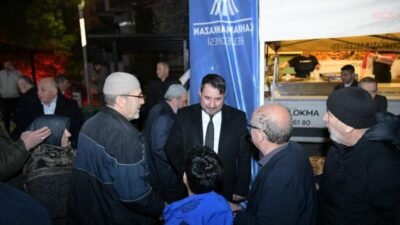 Kahramankazan Belediyesi tarafından Kadir Gecesi dolayısıyla vatandaşlara lokma ikramında bulundu.