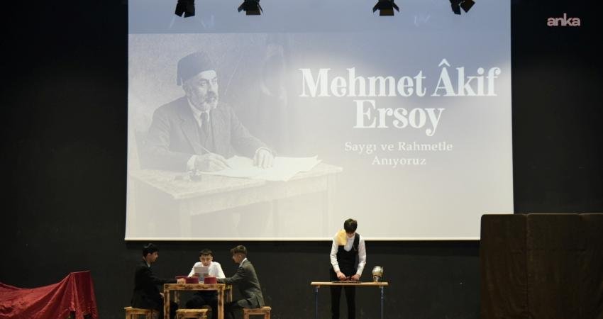 Kahramankazan’da İstiklal Marşı'nın kabulü ve Mehmet Akif Ersoy'u anma günü kapsamında