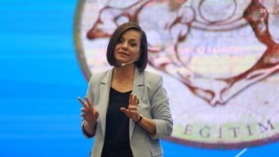 Karabağlar Belediye Başkanı Helil Kınay, Atlas Sağlık Eğitim Vakfı tarafından