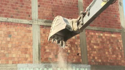 İzmir Büyükşehir Belediyesi, Karşıyaka’da Kemal Baysak Bulvarı’nı İZBAN hattı üzerinden