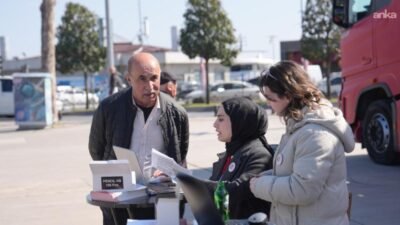 Kartal Belediyesi, afetlere karşı toplumsal farkındalığı artırmak amacıyla Kartal Meydanı’nda