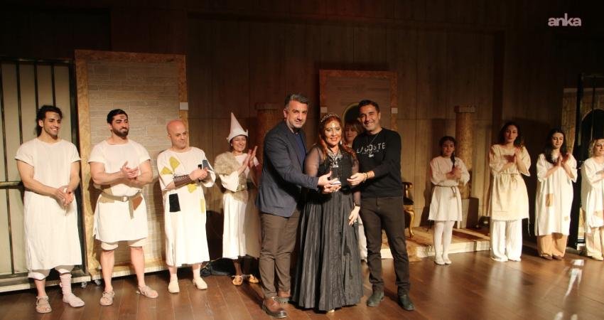 Kartal Belediyesi, 27 Mart Dünya Tiyatro Günü'nü tüm haftaya yayılan