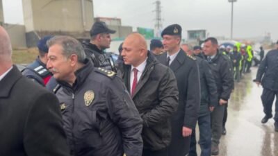 Kırıkkale’de Ramazan Bayramı tatili nedeniyle kara yollarında yoğunluk gözleniyor. Vali Hüseyin