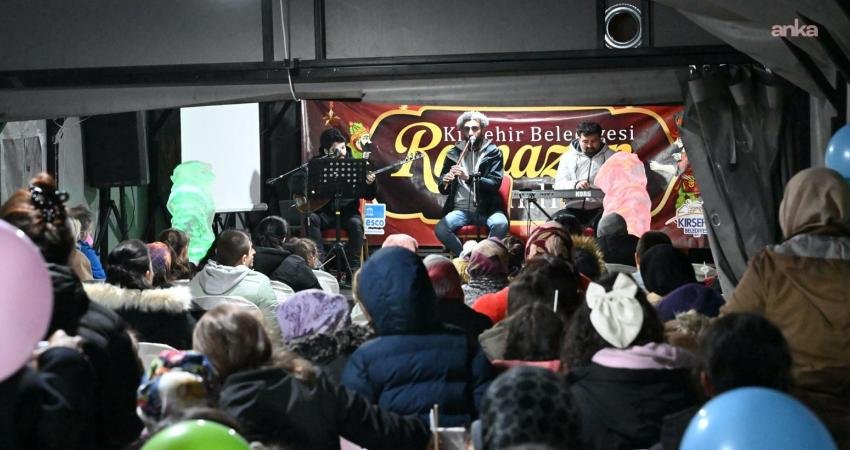 Kırşehir Belediyesi’nin ramazan ayı dolayısıyla “Her mahallede etkinlik” sloganıyla düzenlediği