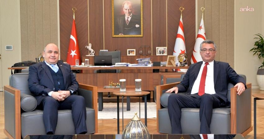 KKTC Cumhurbaşkanı Erhürman, Türkiye’nin Lefkoşa Büyükelçisi Başçeri’yi kabul etti Cumhurbaşkanı Tufan Erhürman, Türkiye'nin Lefkoşa Büyükelçisi Ali Murat Başçeri ile