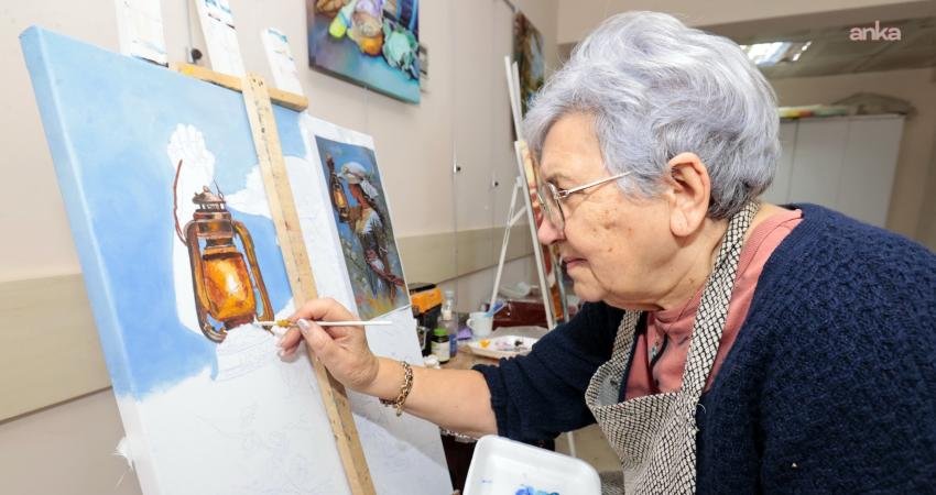 Konak Belediyesi’nden Yaşlılara Saygı Haftası’na özel program Konak Belediyesi, Yaşlılara Saygı Haftası kapsamında İleri Yaş Sağlıklı Yaşam