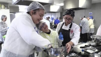 Konak Belediyesi ve İzmir Konak Meslek Yüksekokulu iş birliğiyle, 21
