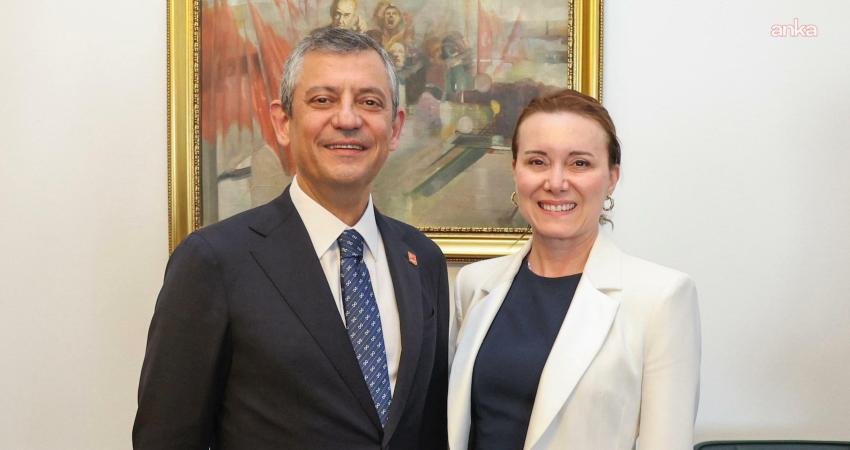 Konak’ta Ferdi Zeyrek Gençlik Merkezi açılıyor… Açılış törenine Özgür Özel de katılacak Konak Belediyesi, geçtiğimiz yıl hayatını kaybeden Manisa Büyükşehir Belediye Başkanı