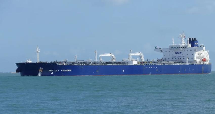 Küba’ya insani yardım taşıyan Rusya’ya ait tanker, Matanzas Liman’na yanaştı Rusya’ya ait ve 100 bin ton ham petrol taşıyan bir