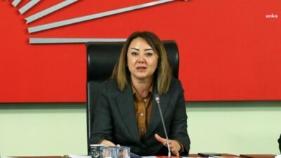 CHP Genel Başkan Yardımcısı Gül Çiftci, Kuşadası Belediye Başkanı Ömer