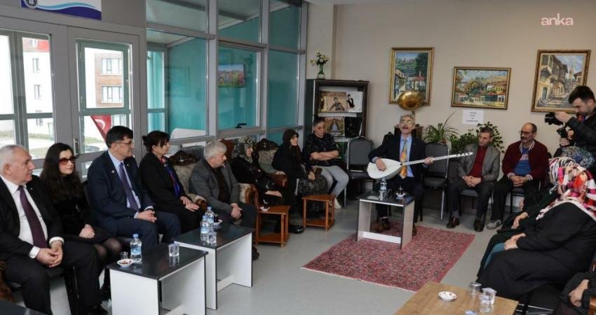 Kütahya Belediyesi tarafından 18-24 Mart Yaşlılar Haftası dolayısıyla Yamantürk Yaşlı ve