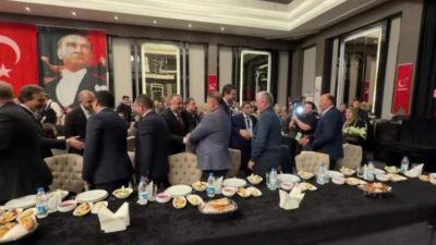 Saadet Partisi Genel Başkanı Mahmut Arıkan, "Senaryo açık Türkiye ve