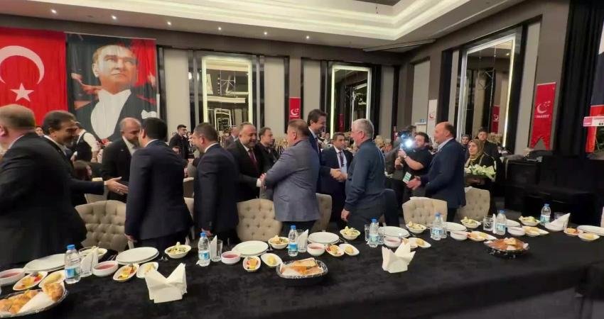 Saadet Partisi Genel Başkanı Mahmut Arıkan, "Senaryo açık Türkiye ve