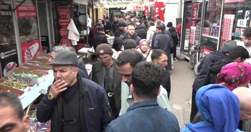 Ramazanın son gününde Malatya’da çarşı ve pazar yerlerinde esnaf durgunluktan