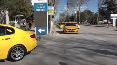 Malatya'da taksi esnafı, artan akaryakıt ve araç bakım giderlerinin attığını