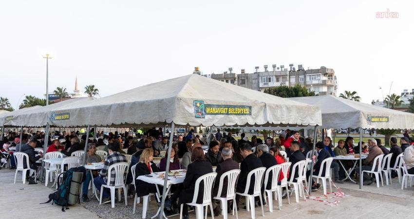Manavgat Belediyesi, ramazan ayının dayanışma ruhunu yaşatmak amacıyla ilçenin farklı