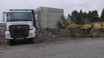 Manisa Büyükşehir Belediyesi, Akhisar Nuri Giyik Sanayi Sitesi’ndeki boş bir