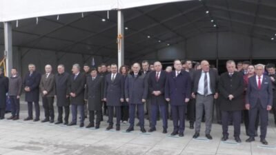 Manisa’da Nevruz Bayramı Cumhuriyet Meydanı’nda düzenlenen törenle kutlandı. Manisa Büyükşehir