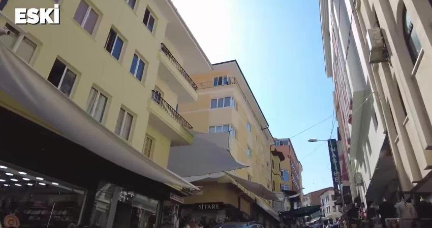 Mansur Yavaş: “Çıkrıkçılar Yokuşu’nda yürüttüğümüz sokak sağlıklaştırma çalışmalarını tamamladık” Ankara Büyükşehir Belediye Başkanı Mansur Yavaş, Ulus Çıkrıkçılar Yokuşu’nda "sokak