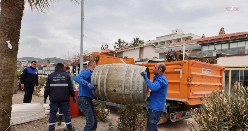 Marmaris Belediye Başkanı Ünlü, Uzunyalı’da sezon öncesi hazırlıkları inceledi Marmaris Belediye Başkanı Acar Ünlü, Uzunyalı’da sezon öncesi incelemelerde bulunarak
