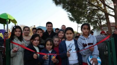 Marmaris Belediyesi’nin kırsal mahallelerde düzenlediği iftar programları, Taşlıca Mahallesi’nde devam