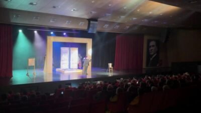 Mersin Büyükşehir Belediyesi Şehir Tiyatrosu’nun “5 Gün 5 Oyun-27 Mart