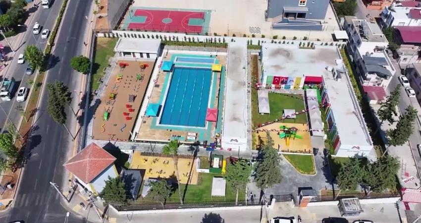Mersin Büyükşehir Belediyesi’nden çocuklara eğitim, beslenme ve spor desteği Mersin Büyükşehir Belediyesi, dezavantajlı mahallelerde yaşayan çocuklara yönelik ücretsiz kurs