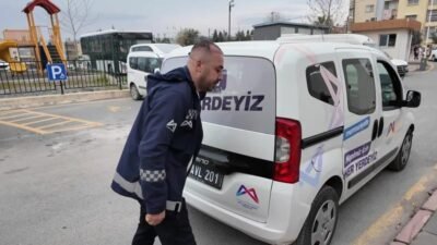 Mersin Büyükşehir Belediyesi'nin "Evde Sağlık ve Bakım Hizmetleri" kapsamında Ramazan