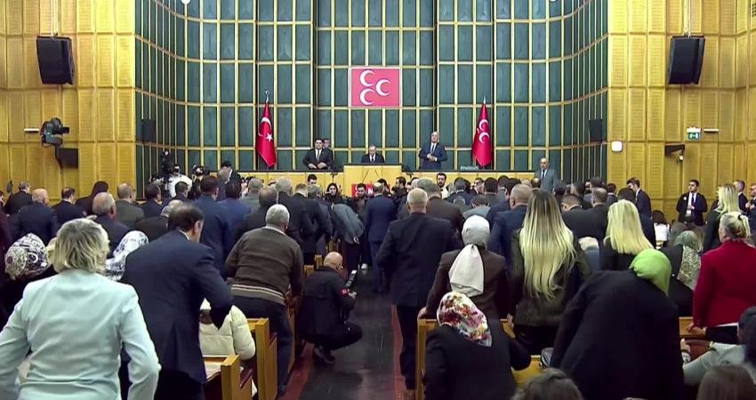 MHP Grup Toplantısı… Bahçeli: “İran’a yapılan mütehakkim ve mütecaviz saldırıları hiç tereddütsüz kınıyorum” MHP Genel Başkanı Devlet Bahçeli, "İran’a yapılan mütehakkim ve mütecaviz