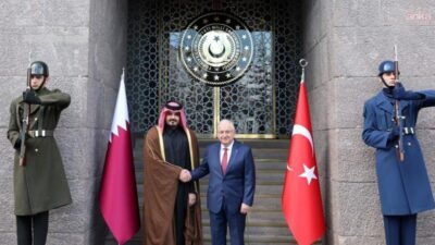 Milli Savunma Bakanı Yaşar Güler, Katar Emiri Şeyh Temim bin