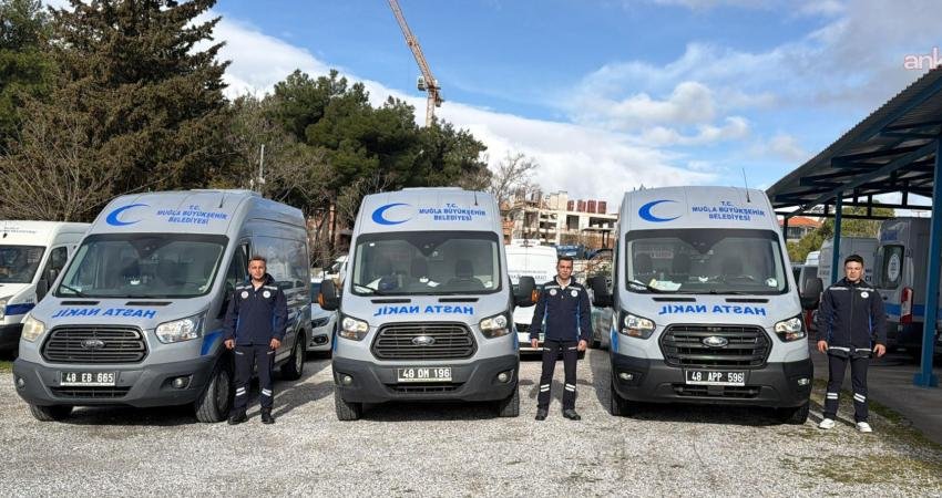 Muğla Büyükşehir Belediyesi, 13 ilçede sağlık hizmetlerini güçlendirmek amacıyla araç