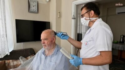 Muratpaşa Belediyesi Sağlık Hizmetleri Müdürlüğü, evde bakım hizmetleri kapsamında 2025