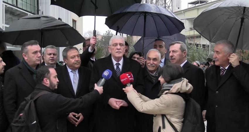 İYİ Parti Genel Başkanı Müsavat Dervişoğlu, bayram namazı sonrası yaptığı