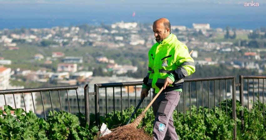 Narlıdere Belediyesi’nden kapsamlı bahar temizliği Narlıdere Belediyesi, Ramazan Bayramı öncesinde ilçe genelinde geniş kapsamlı bir