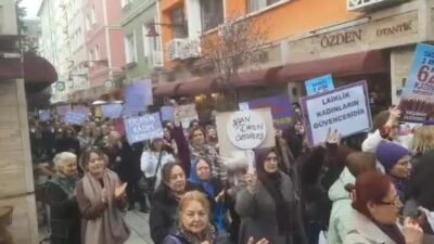 Ordu Kadın Platformu üyeleri, "yoksulluğa, şiddete, güvencesizliğe karşı; barış, laiklik