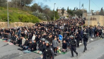 Ramazan Bayramı’nın ilk günü Orta Doğu genelinde çatışmaların gölgesinde geçiyor.