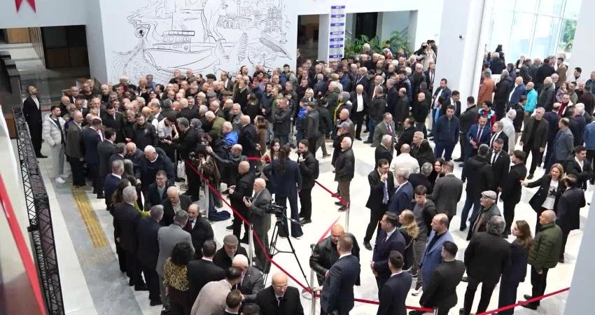 Ortahisar Belediye Başkanı Kaya: “Bu şehir Ekrem İmamoğlu’nun şehridir” Ortahisar Belediye Başkanı Ahmet Kaya, CHP Trabzon İl Başkanlığı ve