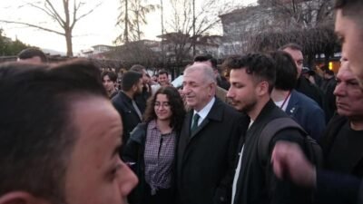 Zafer Partisi Genel Başkanı Ümit Özdağ, Denizli’de katıldığı programlarda gazetecilerin