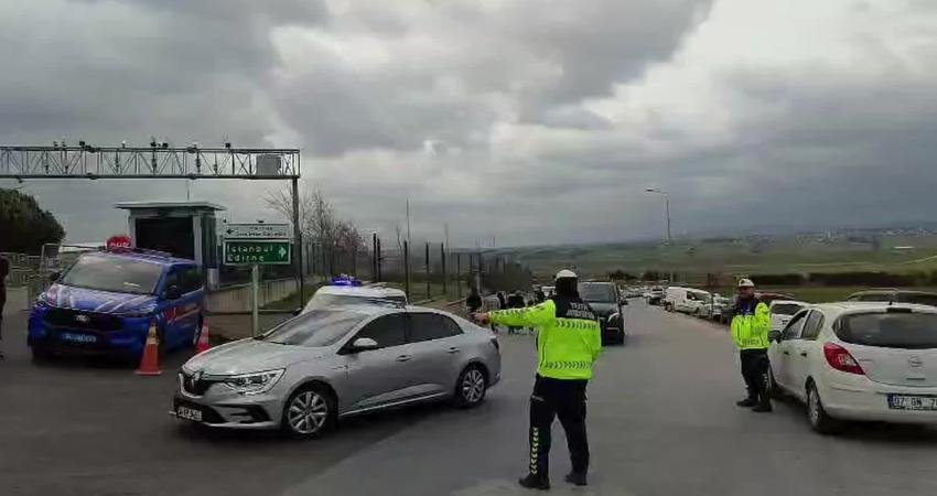 CHP Genel Başkanı Özgür Özel, partisinin Cumhurbaşkanı adayı ve İstanbul
