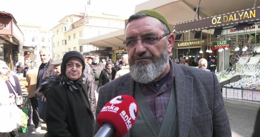 Ramazan Bayramı'na sayılı günler kala bayram alışverişine çıkan vatandaşlar, artan