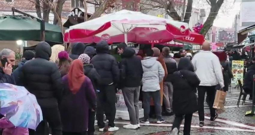 Ramazan Bayramı tatilinde Edirne'de, turist yoğunluğu yaşandı. Soğuk ve yağışlı