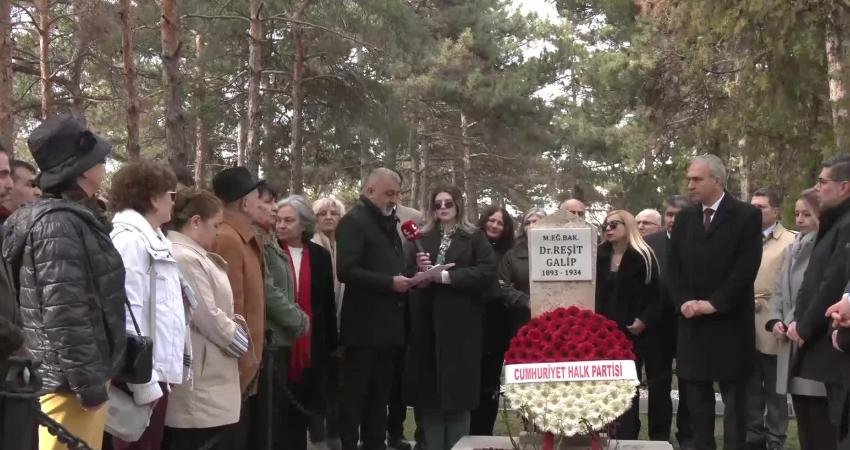 Eski Milli Eğitim Bakanı Reşit Galip, 92'nci ölüm yıl dönümünde
