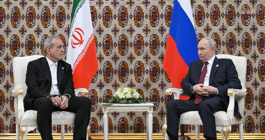 Rusya Devlet Başkanı Vladimir Putin, İran Cumhurbaşkanı Mesud Pezeşkiyan ile