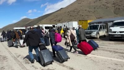 ABD ve İsrail'in İran'a saldırıları sonrası Van'ın Saray ilçesindeki Kapıköy