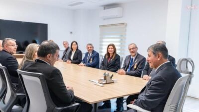 İzmir Büyükşehir Belediye Başkanı Cemil Tugay, 18 Mart Şehitleri Anma