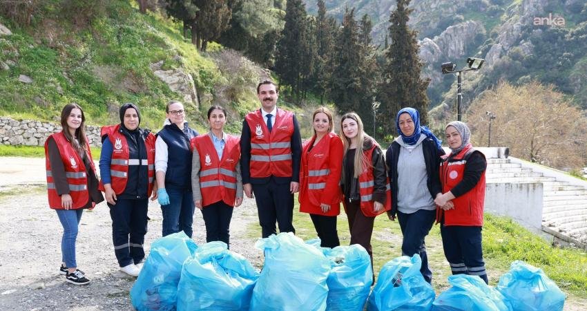 Şehzadeler Belediyesi, 21-26 Mart Orman Haftası kapsamında Spil Dağı eteklerinde