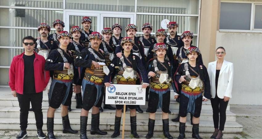 Selçuk Efes Sanat Halk Oyunları Spor Kulübü, kısa sürede elde