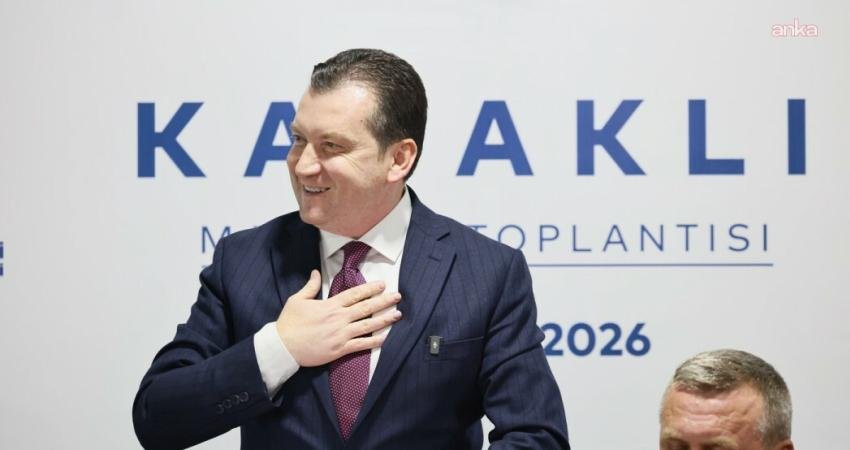 Silivri Belediyesi’nden Kavaklı’da Mahalle Toplantısı Silivri Belediyesi, Kavaklı'da Mahalle Toplantısı düzenledi. Toplantıya, Belediye Başkanı Bora